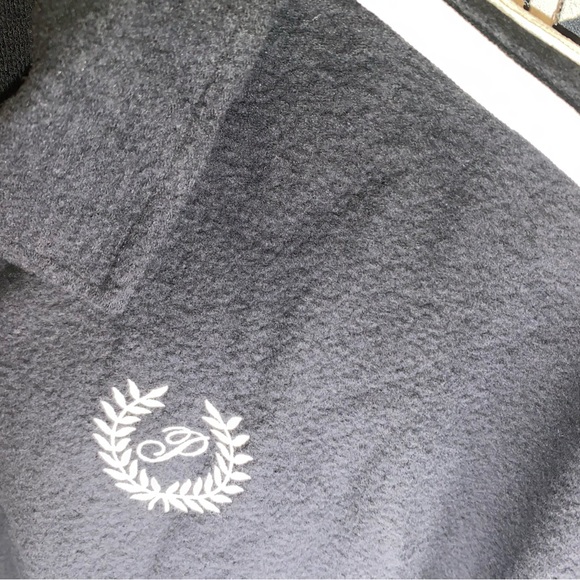 VICTORIA SECRET PINK REVERSE FLEECE CROPPED POLO SWEATSHIRT - Picture 6 of 12